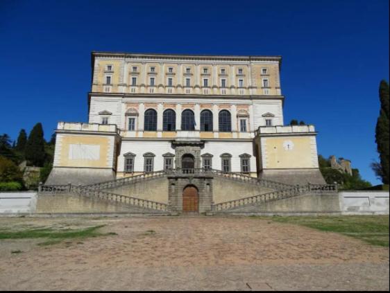 Ai Due Cedri Pensionat Capranica Exteriör bild